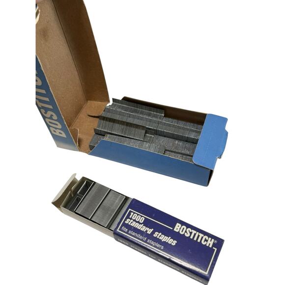 Vintage Bostitch Stapler Model B9 Standard Staples Blue Works 5" Retro Prop Desk - Picture 13 of 13